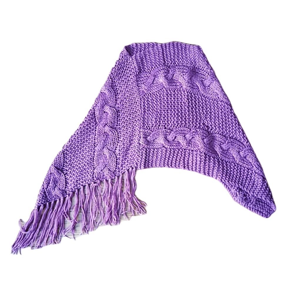 Suzie Shier cable knit poncho